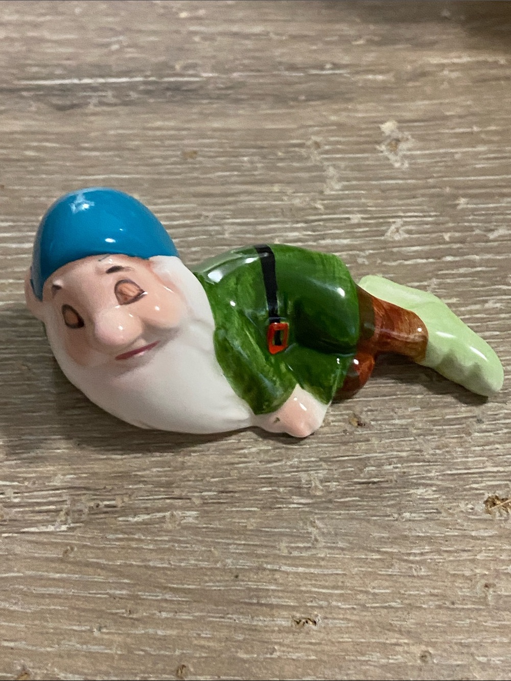 Vintage Disney Japan Ceramic Snow White & the Seven Dwarfs Sleepy 3" Figurine